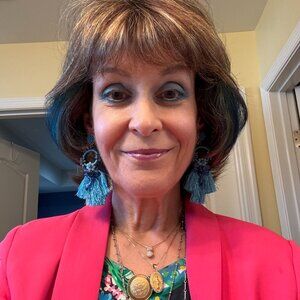 Meet your Posher, Jane